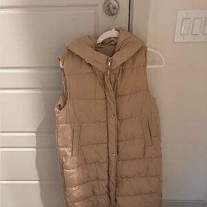 Women's Tan Puffer Vest
